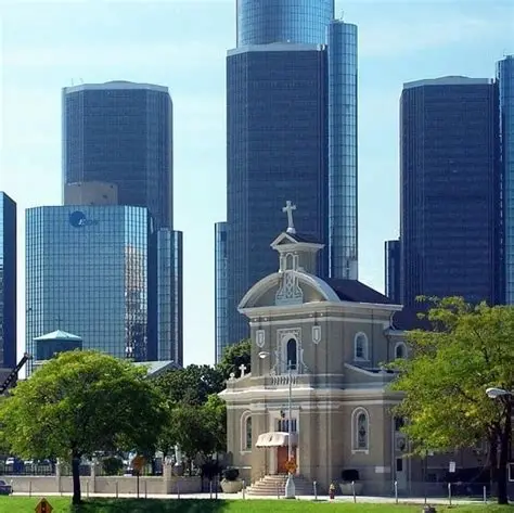 Community One Image One